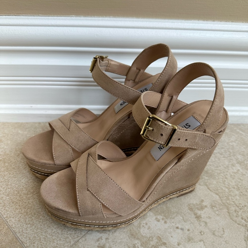 Steve Madden Wedges - Picture 3 of 10